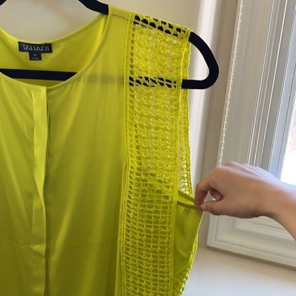 TAHARI Womens Top Size M - Picture 3 of 5